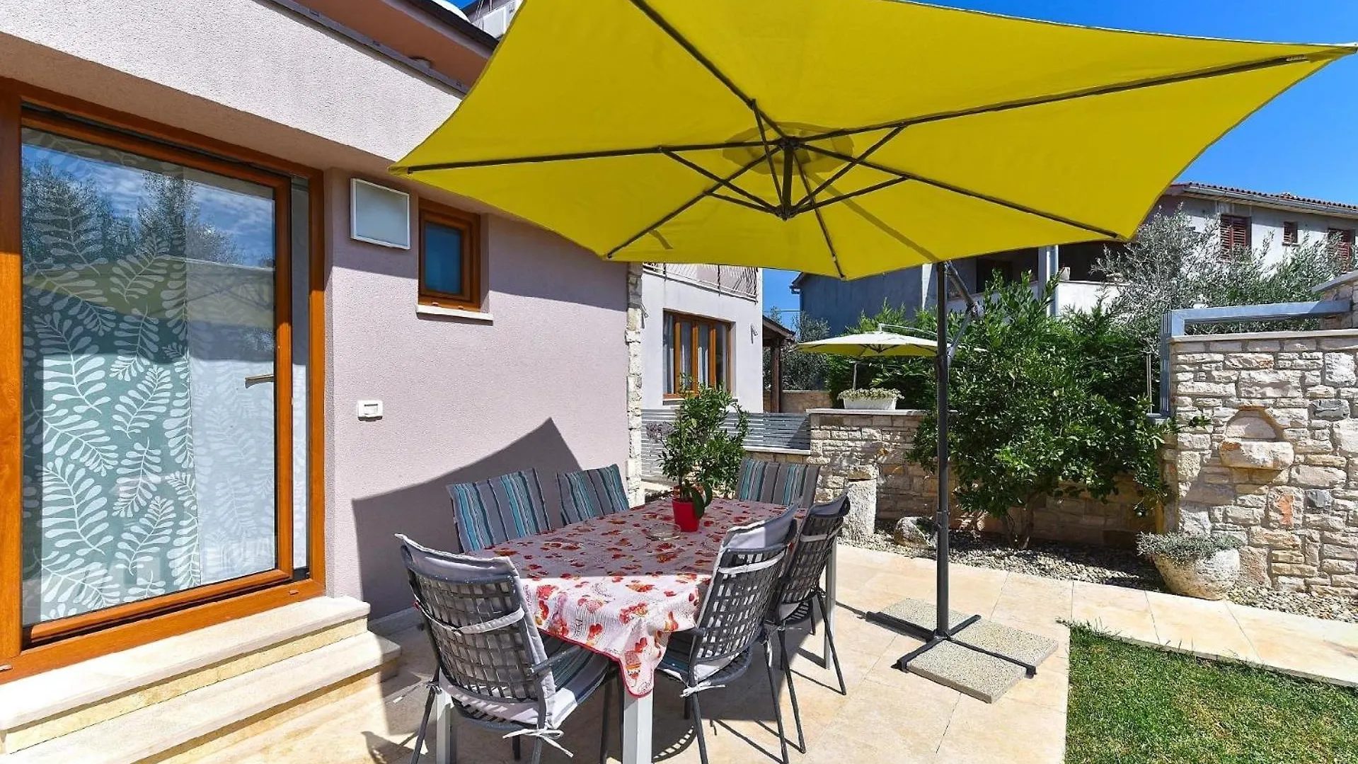 Apartment Ferienwohnung Fuer 6 Personen Ca 85 Qm In Fazana, Istrien Istrische Riviera